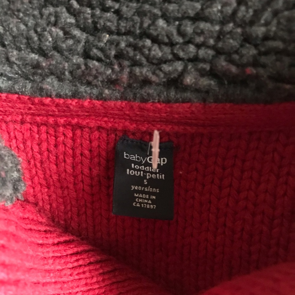 GAP Toddler Boy Red Knit Sweater - 5T - Picture 4 of 4